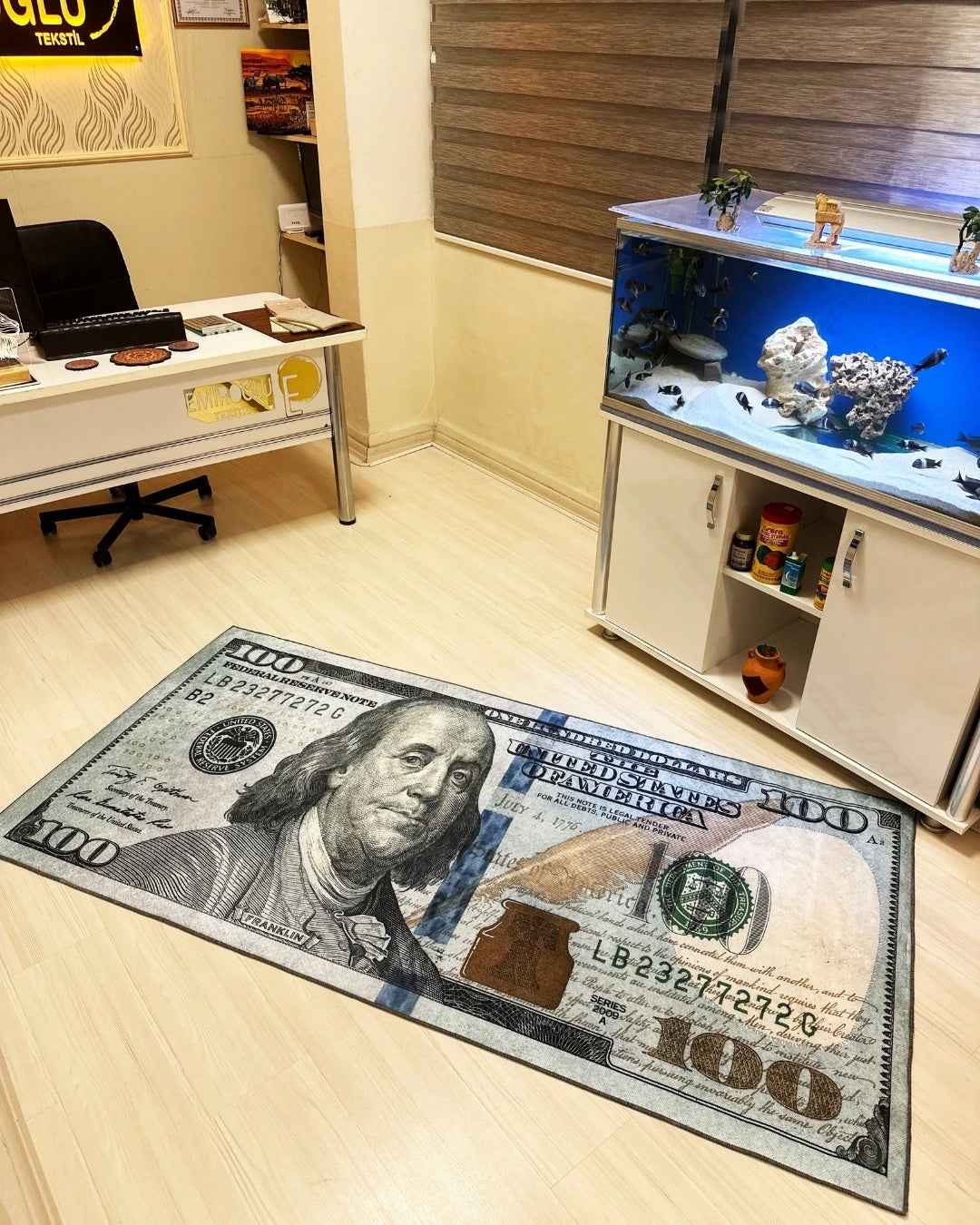 Gerçek 100 Dolar Şeklinde Kaymaz Taban Dijital Baskı Yıkanabilir Halı3