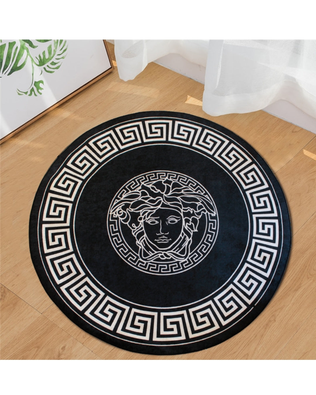 Medusa Motifli Siyah Zemin Yuvarlak Versace Halı – Deri Taban, Yıkanabilir, Süngerli Yüzey
