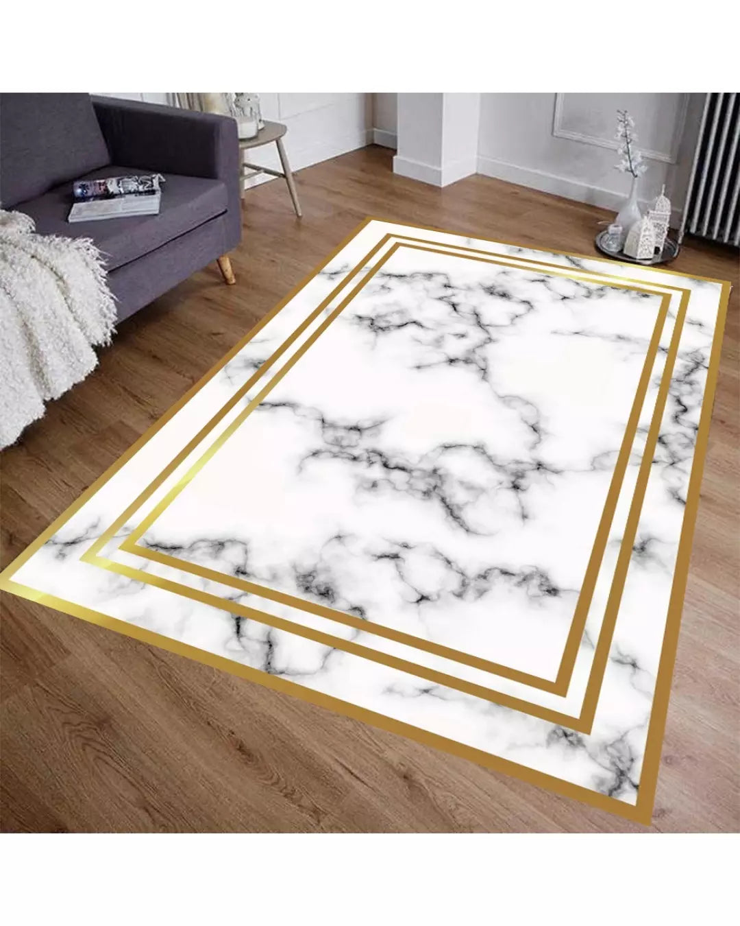 Mermer Zemin Gold Şeritli Halı – Kaymaz Taban, Süngerli Yüzey, Makinede Yıkanabilir