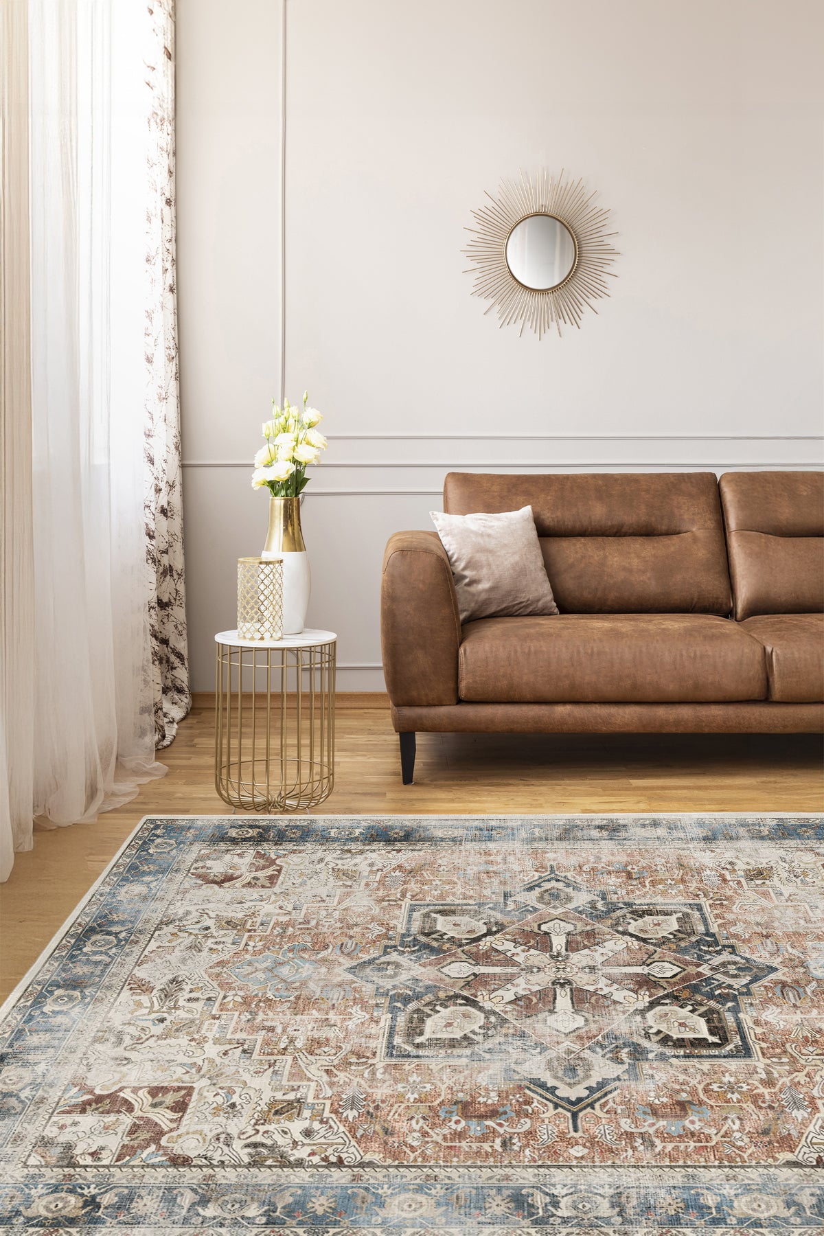 Modern Otantik Silme Desenli Salon Halısı – Kaymaz Taban, Makinede Yıkanabilir