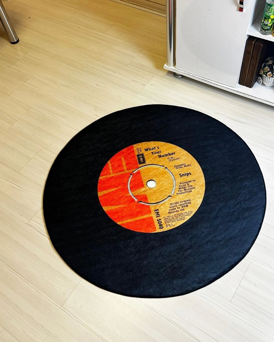 Gerçek Kırmızı Parçalı Taş Plak Şeklinde Kaymaz Taban Dijital Baskı Yıkanabilir Halı