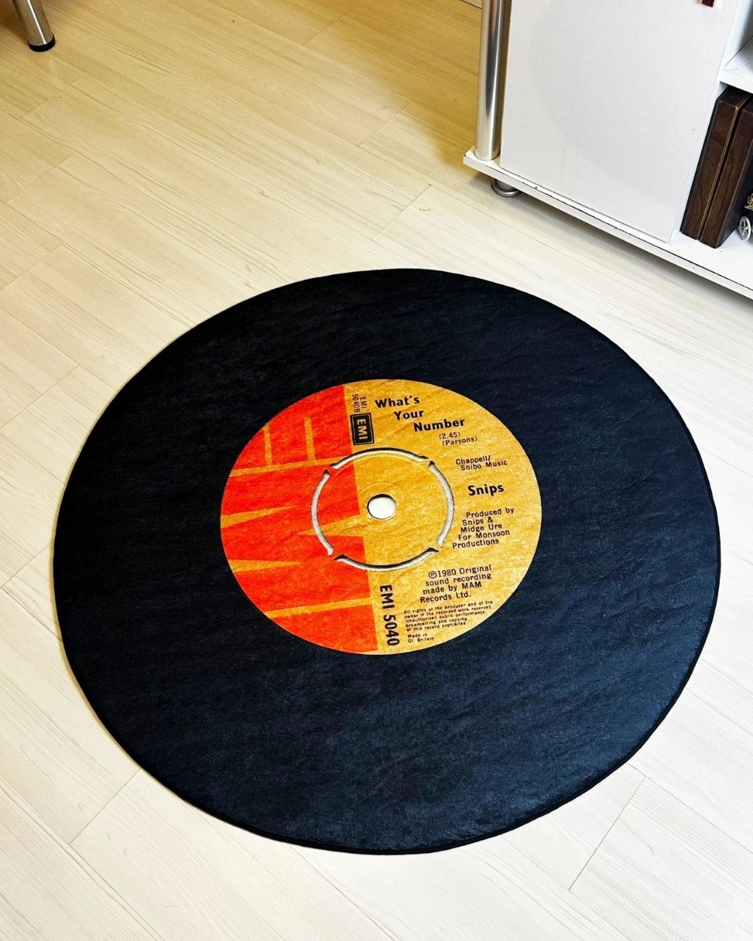 Gerçek Kırmızı Parçalı Taş Plak Şeklinde Kaymaz Taban Dijital Baskı Yıkanabilir Halı2