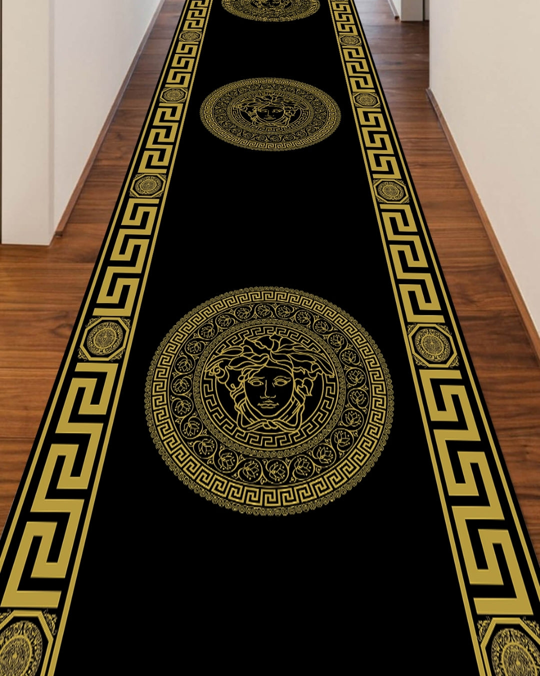 Medusa Motifli Gold-Siyah Deri Taban Dijital Baskı Versace Halı 4