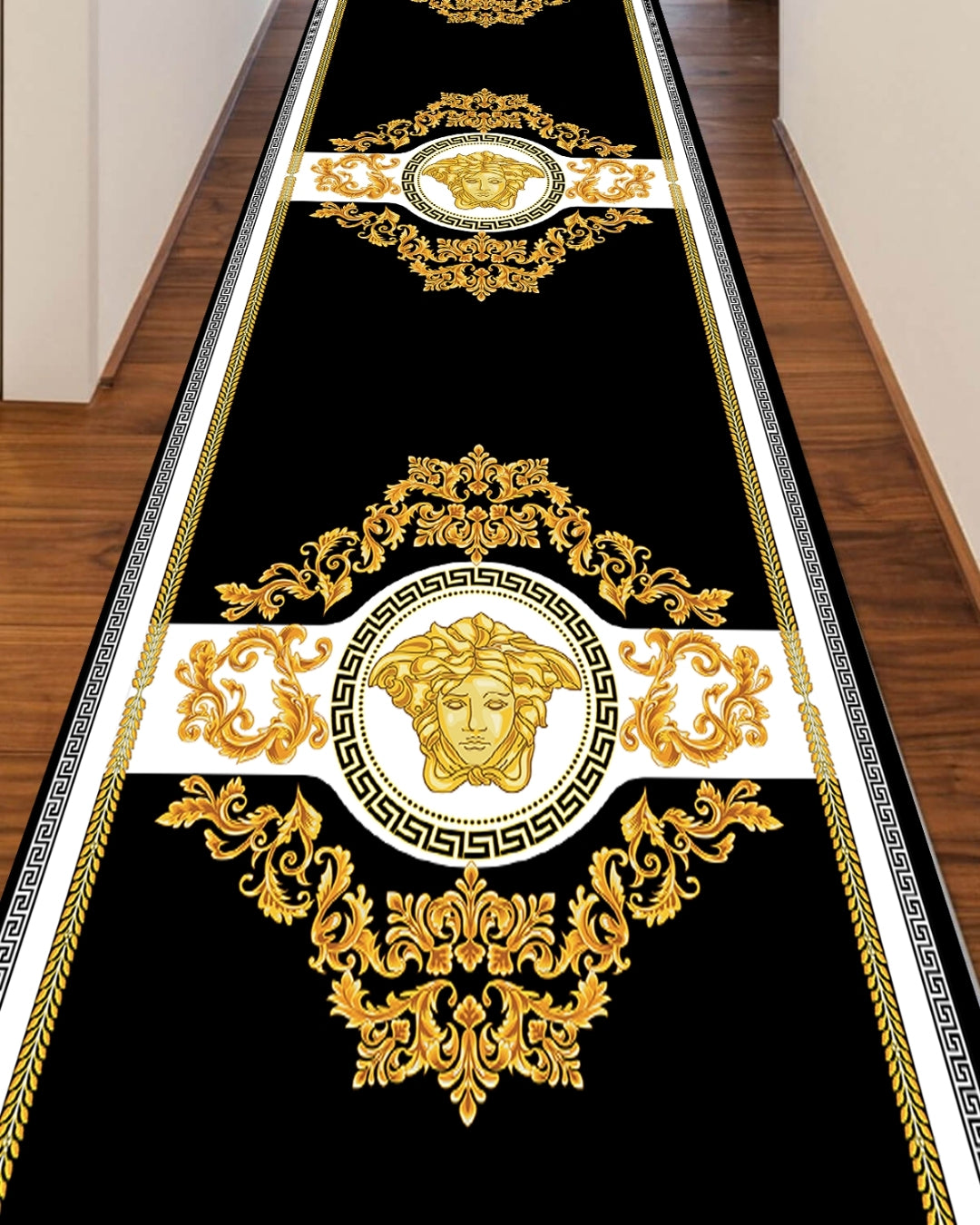 Medusa Motifli Gold Varaklı Siyah Deri Taban Dijital Baskı Versace Halı 5