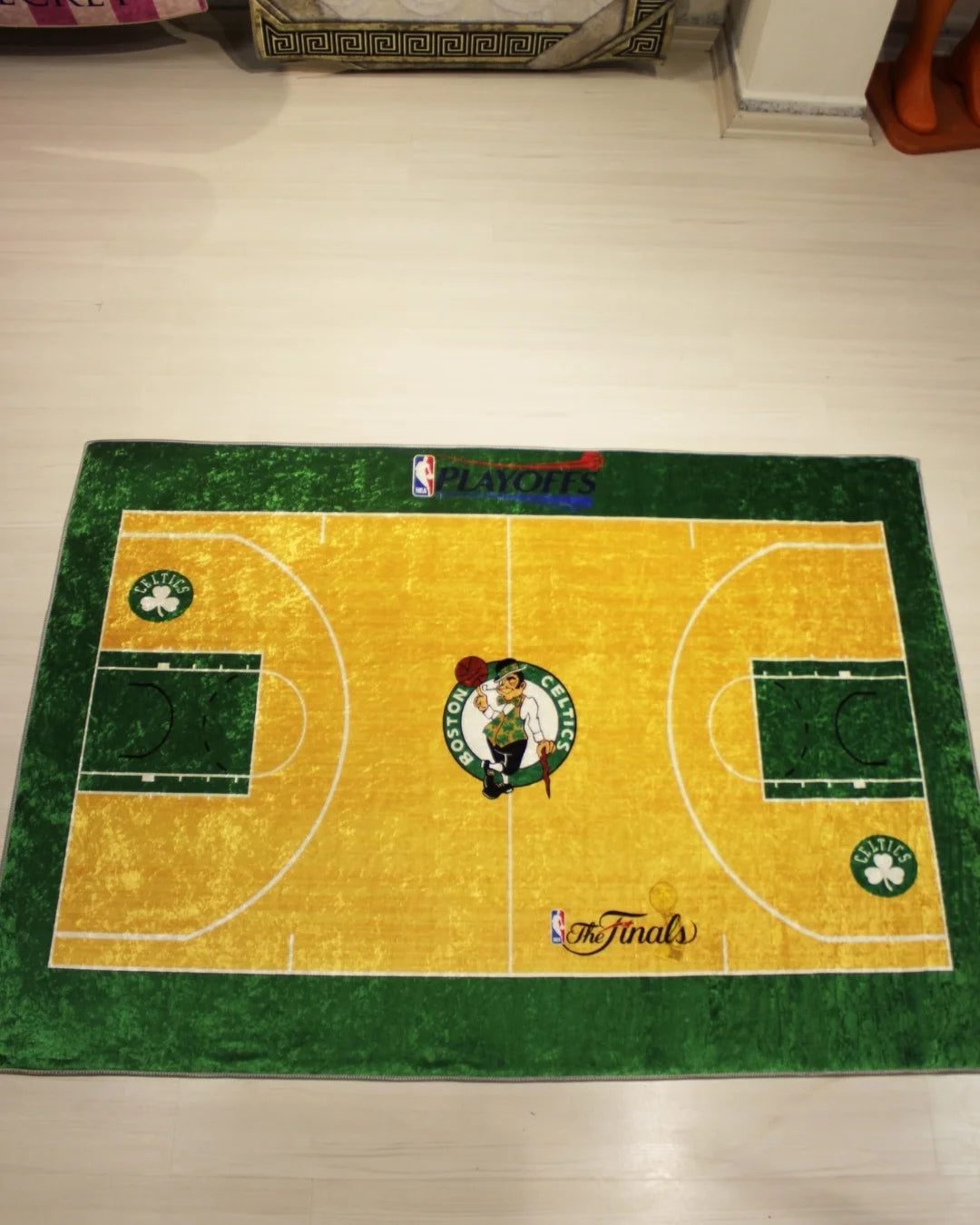 Boston Celtics NBA Sahası Şeklinde Dijital Baskı Halı – Kaymaz Taban, Yıkanabilir4