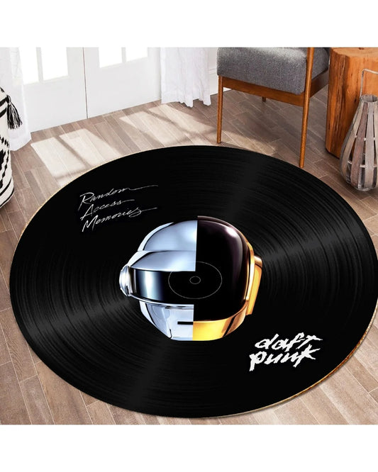 Daft Punk Logolu Gerçek Plak Şeklinde Dijital Baskı Halı – Kaymaz Tabanlı, Süngerli Yüzeyli