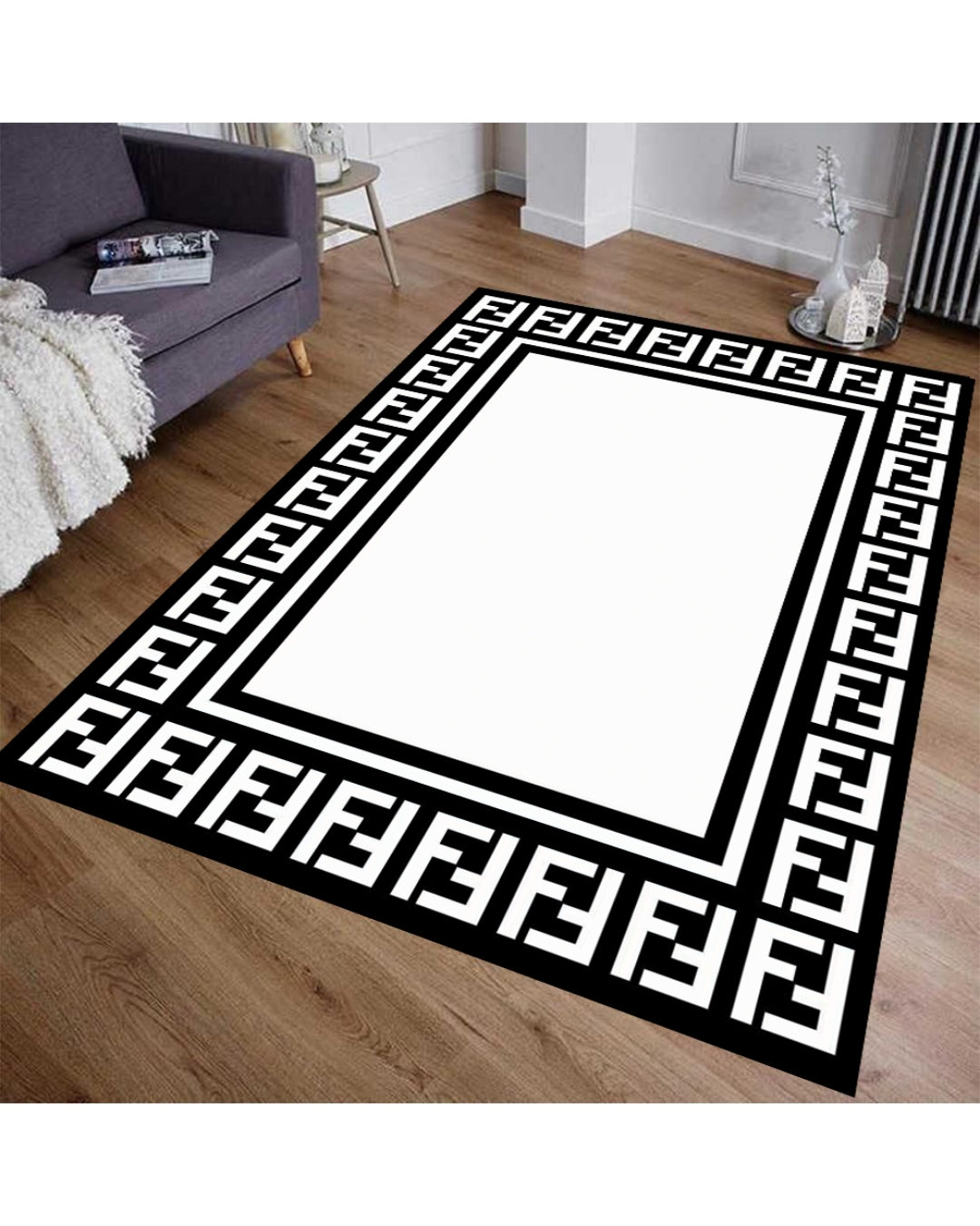 Krem Zemin Siyah Şerit Deri Taban Dijital Baskı Fendi Marka Halı