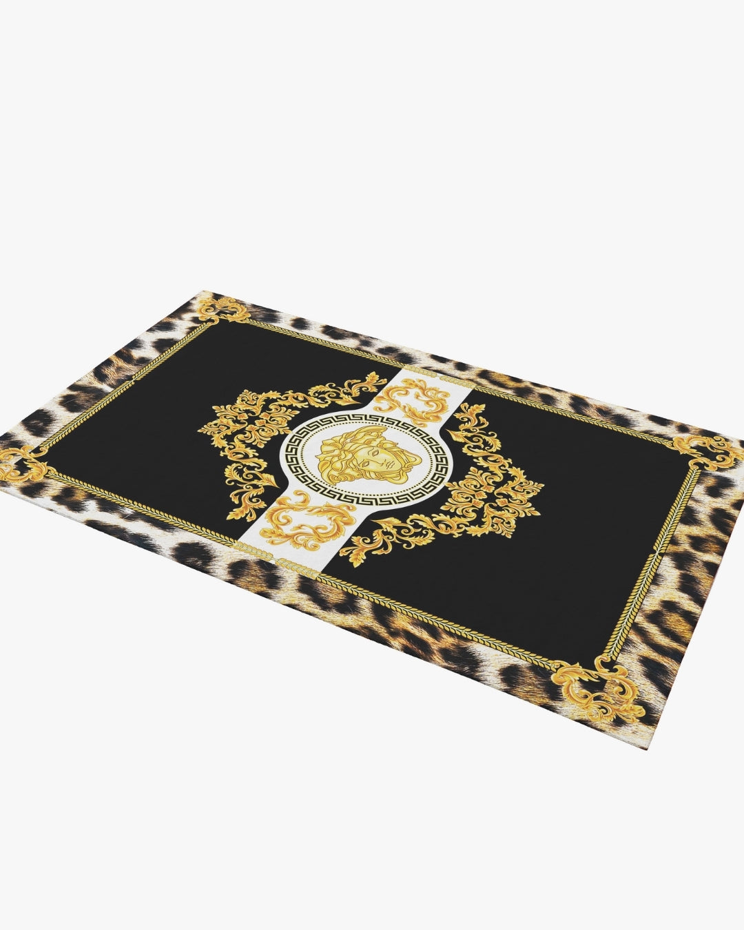 Leopar Desenli Medusa Motifli Versace Halı – Deri Taban, Süngerli Yüzey, Yıkanabilir4