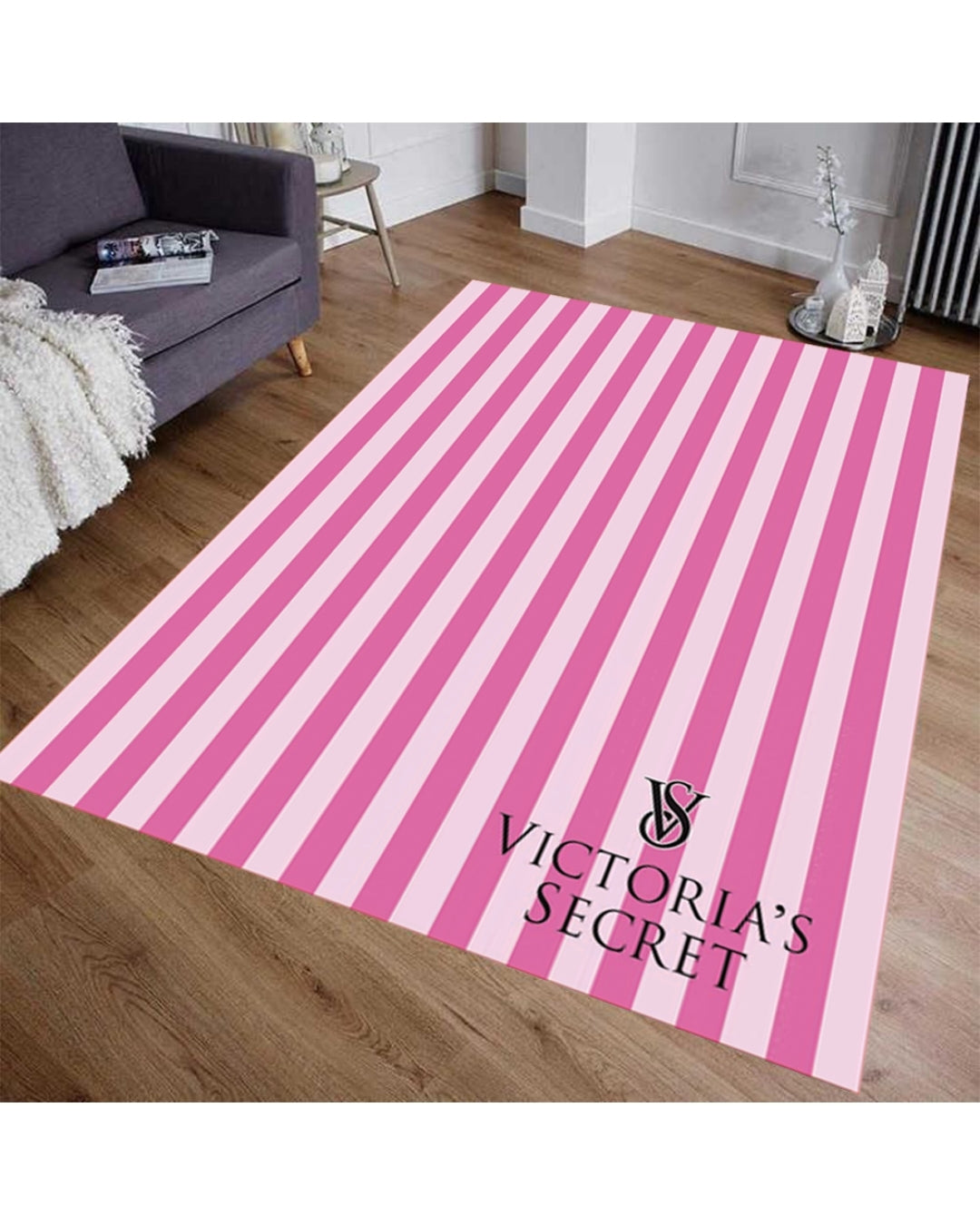 Pembe Zemin Şeritli Desen Deri Taban Dijital Baskı Victoria’s Secret Halı