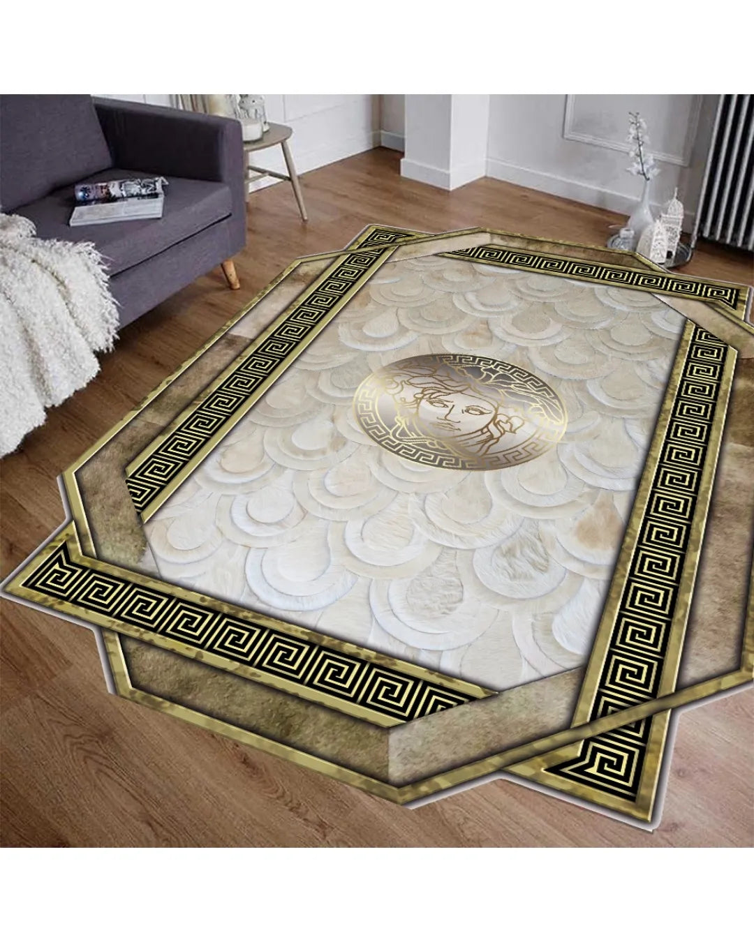 Yansıma Medusa Motifli Kahve Zemin Versace Halı – Deri Taban, Süngerli Yüzey, Makinede Yıkanabilir